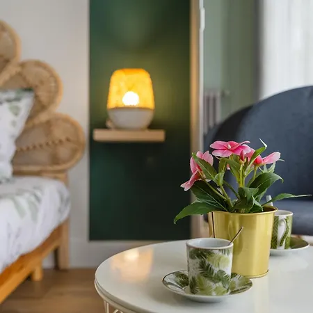 Victoria Boho, Au Coeur Du Centre Apartment Aix-les-Bains